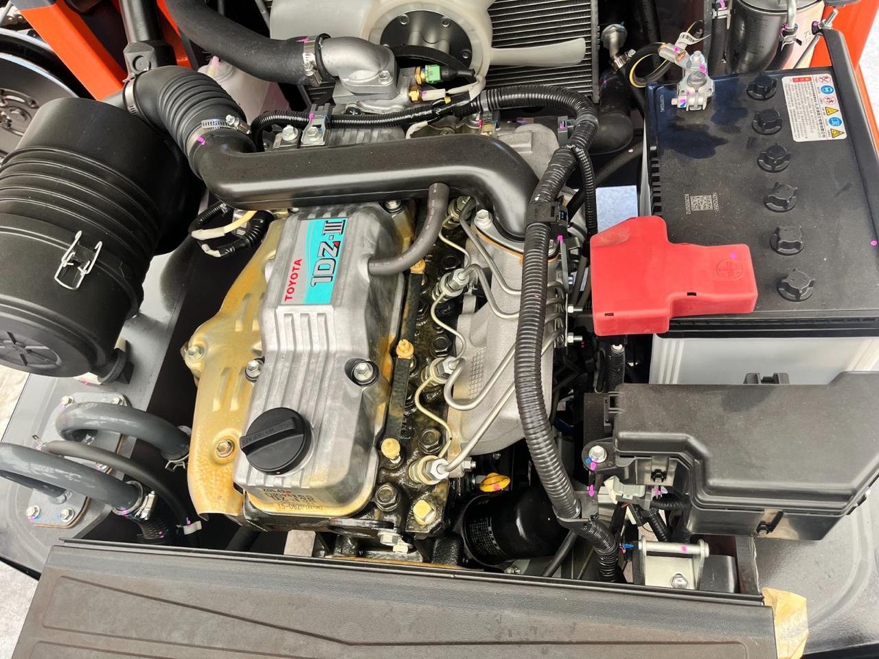Дизельный вилочный погрузчик Toyota FDZN30