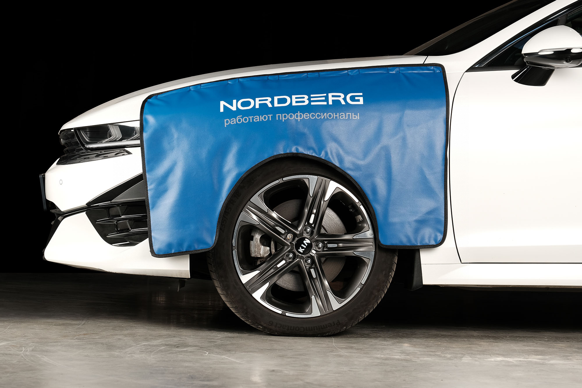 Накидка на крыло с магнитом и подкладкой NORDBERG NN1