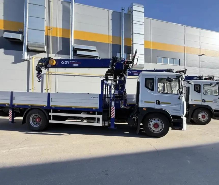 Бортовой КМУ Dongfeng С180L Dong Yang 1956